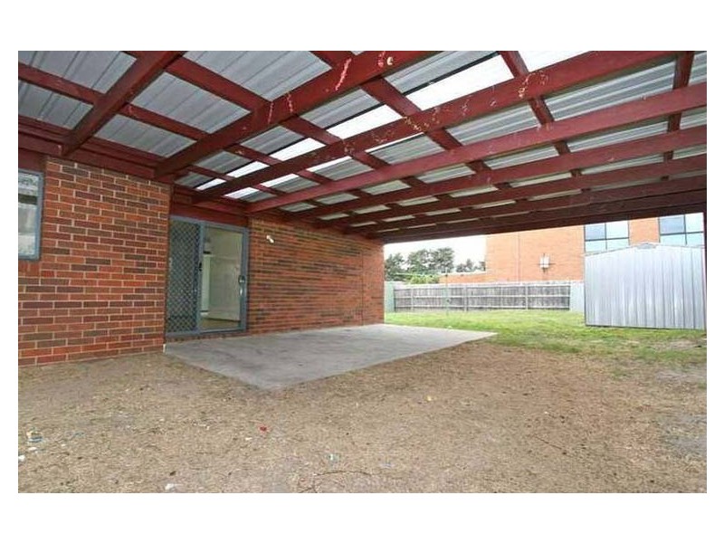 14 James McFarlane Wynd, Skye VIC 3977