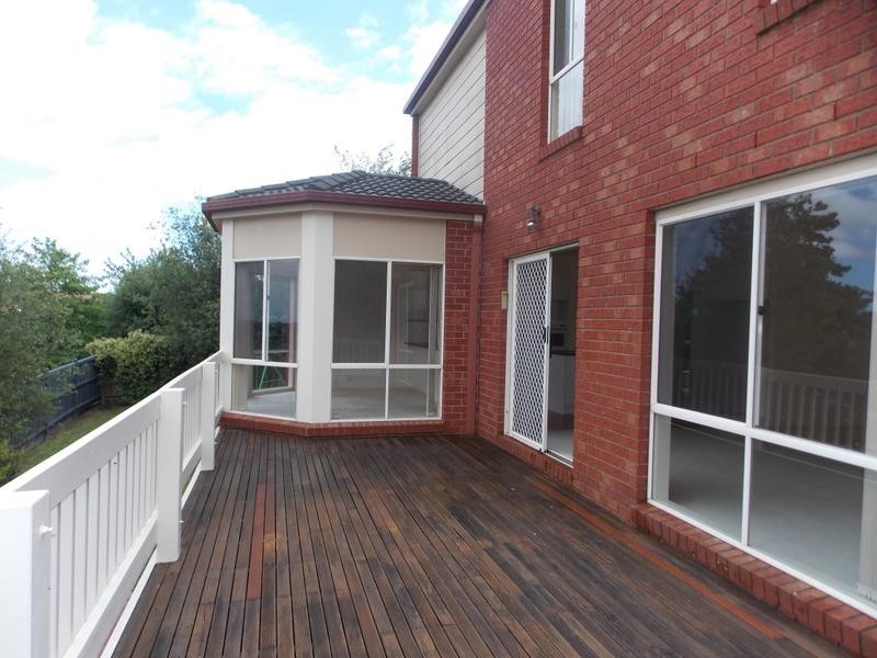 11 The Oaks, Narre Warren VIC 3805