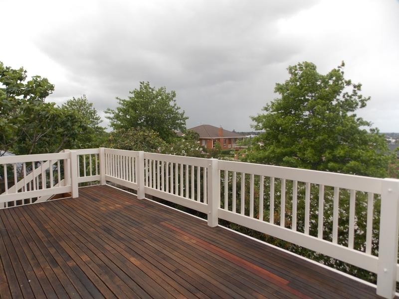 11 The Oaks, Narre Warren VIC 3805