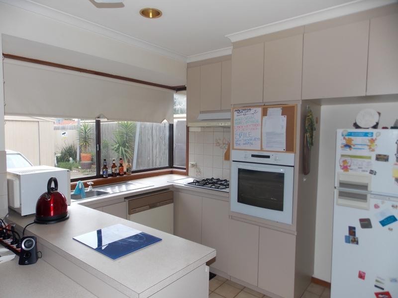 160 Lyrebird Drive, Carrum Downs VIC 3201
