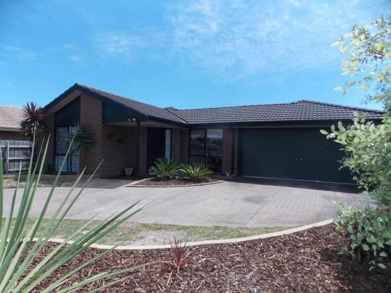 17 Arcadia Street, Carrum Downs VIC 3201