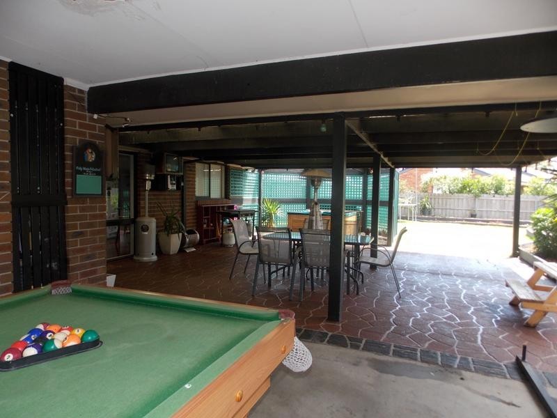 17 Arcadia Street, Carrum Downs VIC 3201