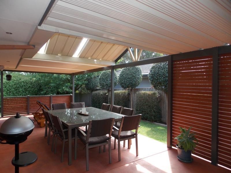 15 Corowa Place, Sandhurst VIC 3977