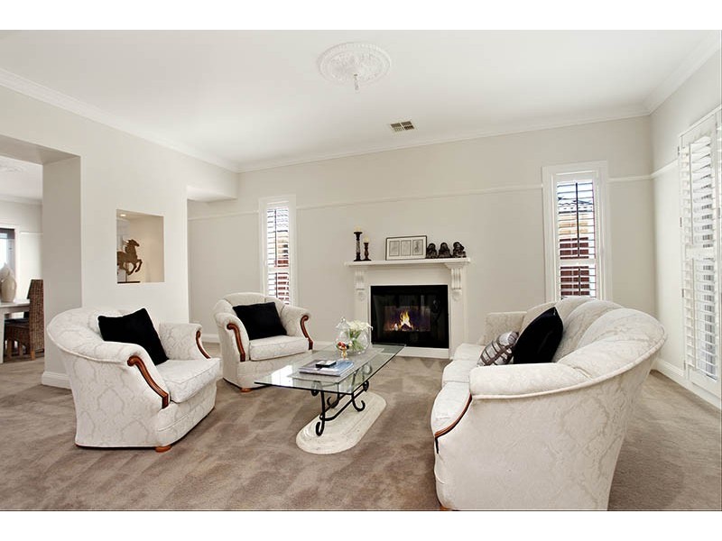 7 Bluewater Drive, Sandhurst VIC 3977