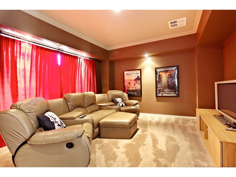 7 Bluewater Drive, Sandhurst VIC 3977