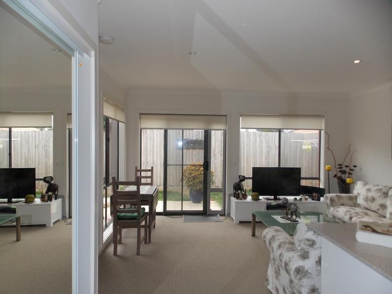 11/48 Broderick Road, Carrum Downs VIC 3201