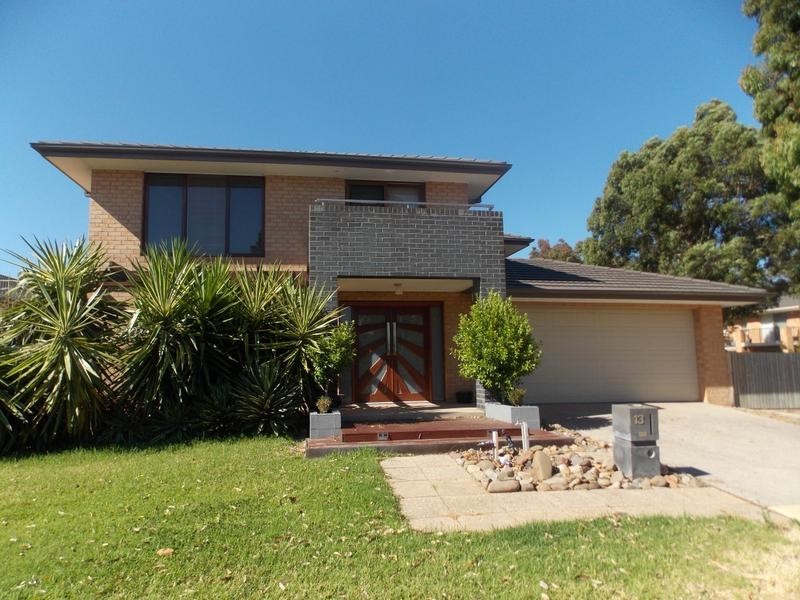 13 Sweetgum Place, Sandhurst VIC 3977