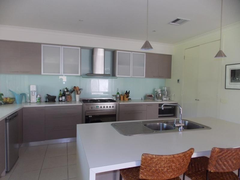 13 Sweetgum Place, Sandhurst VIC 3977