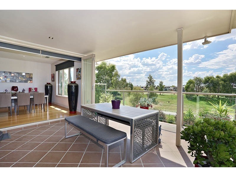 31 Niblick Circuit, Sandhurst VIC 3977