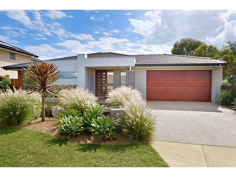 5 Banks Court, Sandhurst VIC 3977