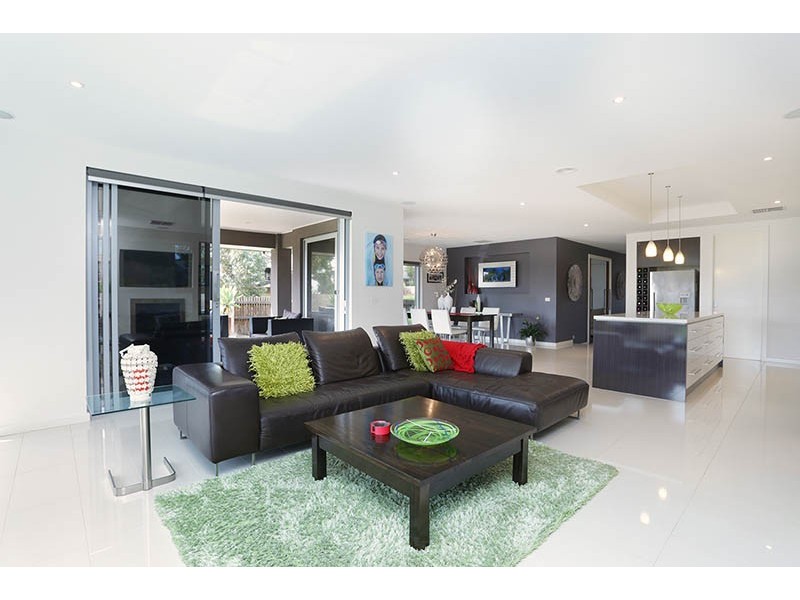 5 Banks Court, Sandhurst VIC 3977