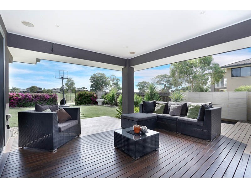 5 Banks Court, Sandhurst VIC 3977