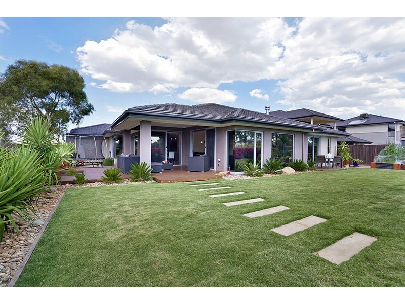 5 Banks Court, Sandhurst VIC 3977