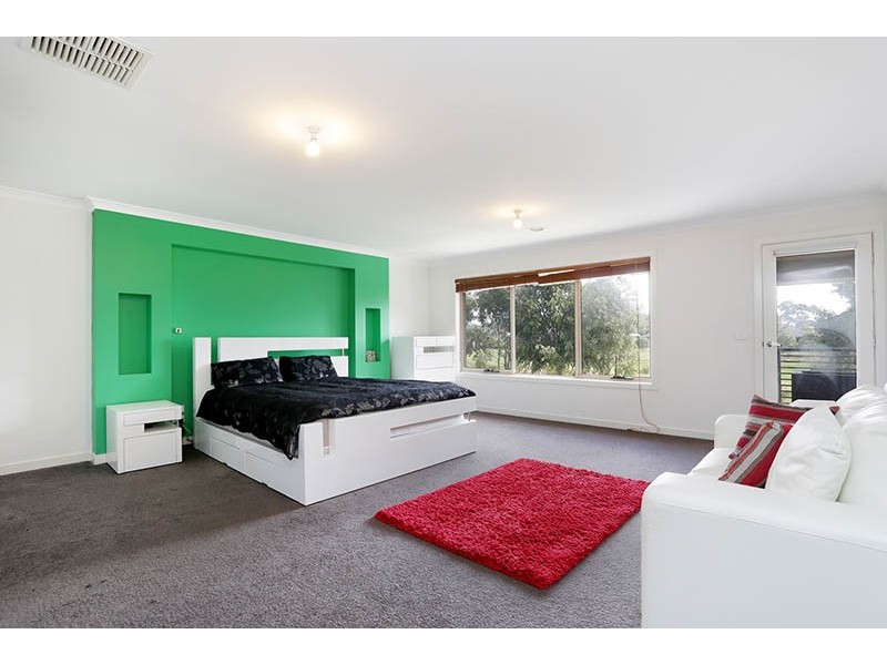 6 O’Hara Court, Sandhurst VIC 3977