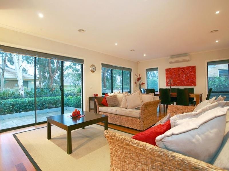 7 Commonwealth Terrace, Sandhurst VIC 3977