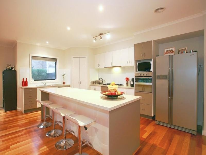 7 Commonwealth Terrace, Sandhurst VIC 3977