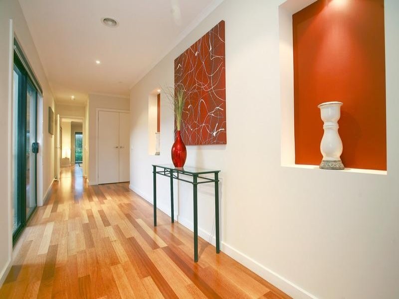 7 Commonwealth Terrace, Sandhurst VIC 3977