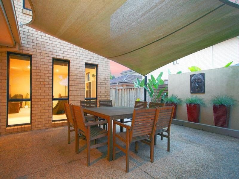 7 Commonwealth Terrace, Sandhurst VIC 3977