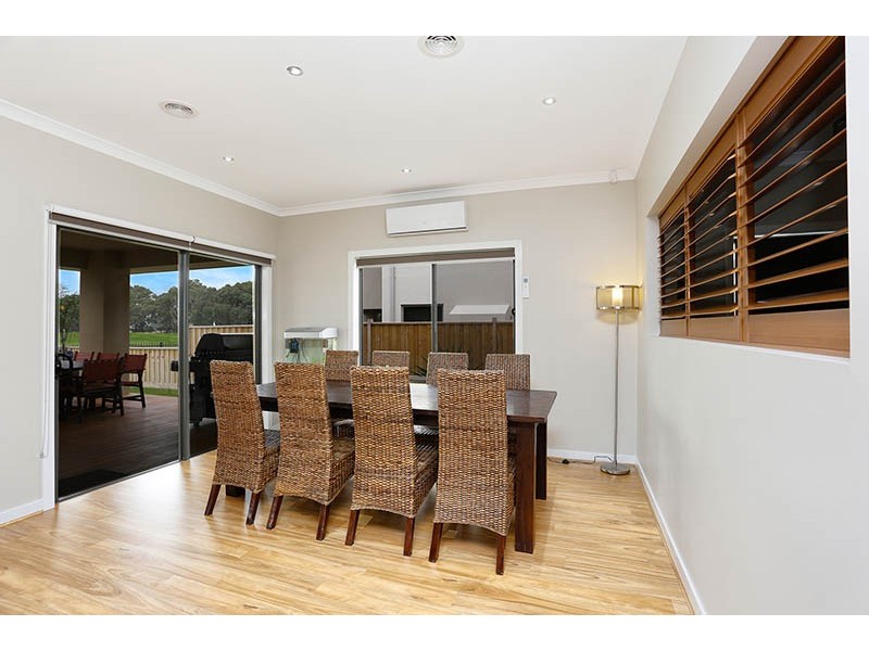 21 Daintree Drive, Sandhurst VIC 3977