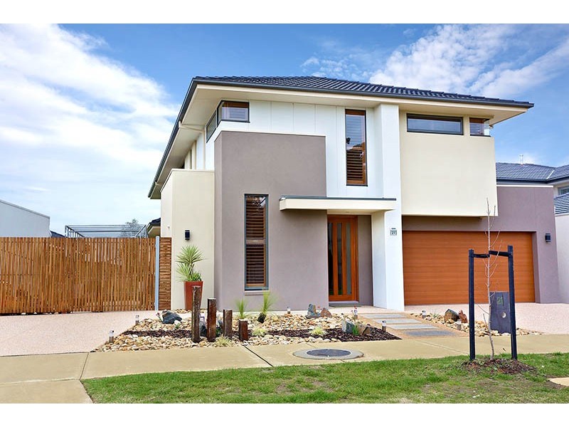 21 Daintree Drive, Sandhurst VIC 3977