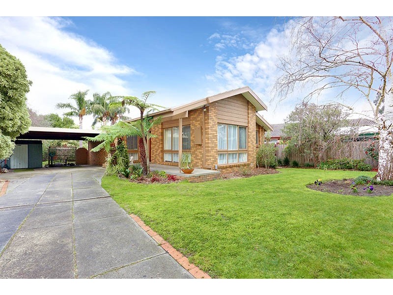 35 Moorhen Crescent, Carrum Downs VIC 3201