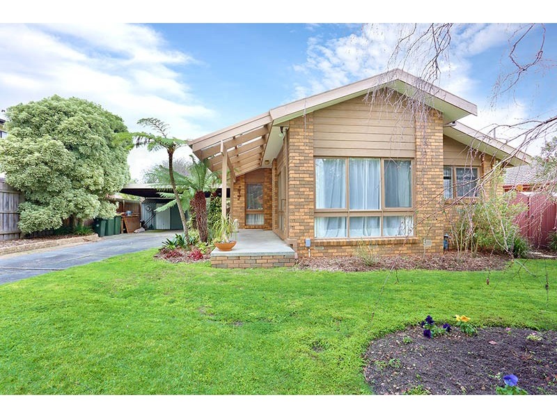 35 Moorhen Crescent, Carrum Downs VIC 3201