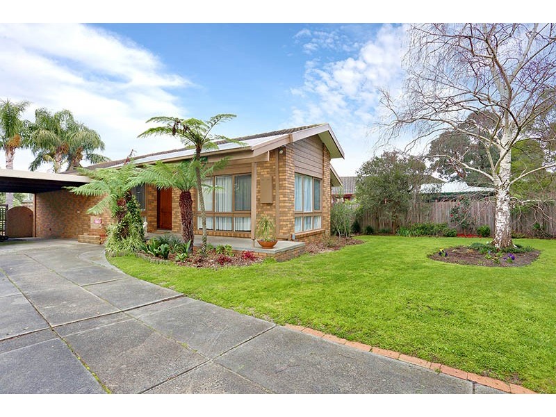 35 Moorhen Crescent, Carrum Downs VIC 3201