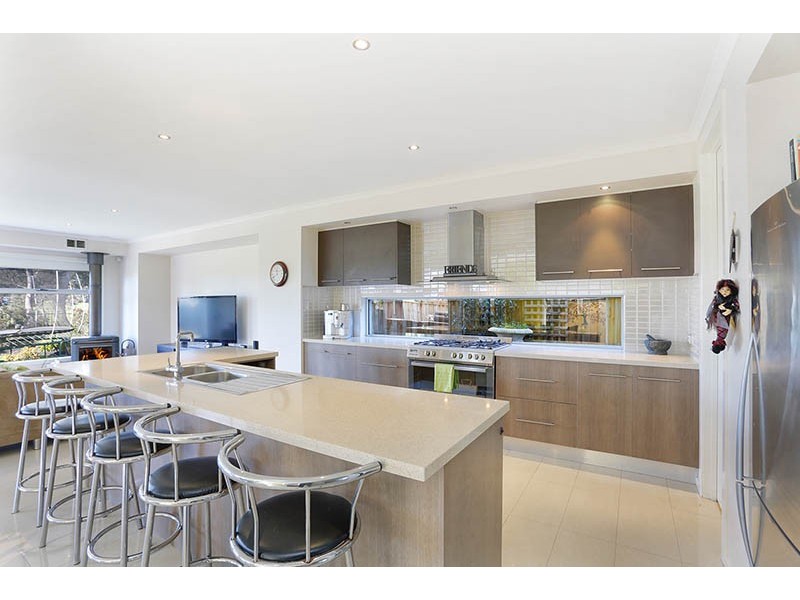18 Flinders Chase, Sandhurst VIC 3977