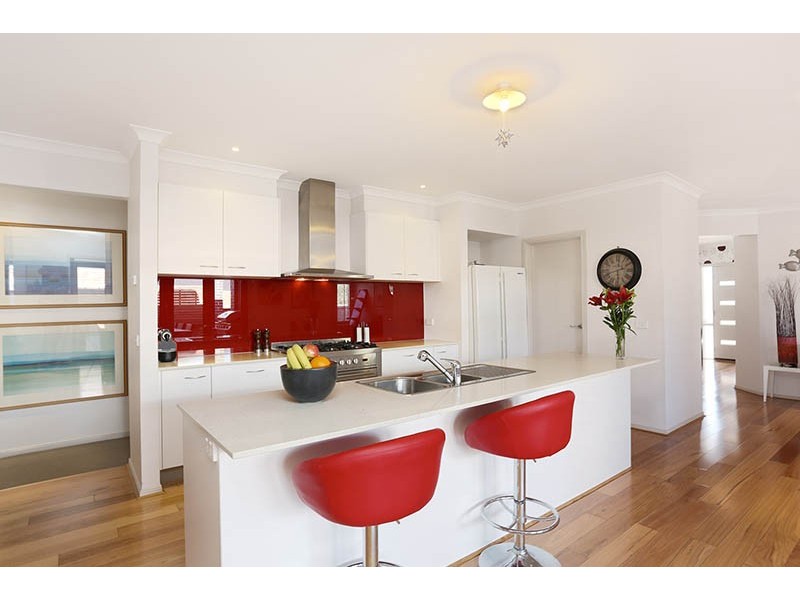 23 Sandarra Boulevard, Sandhurst VIC 3977