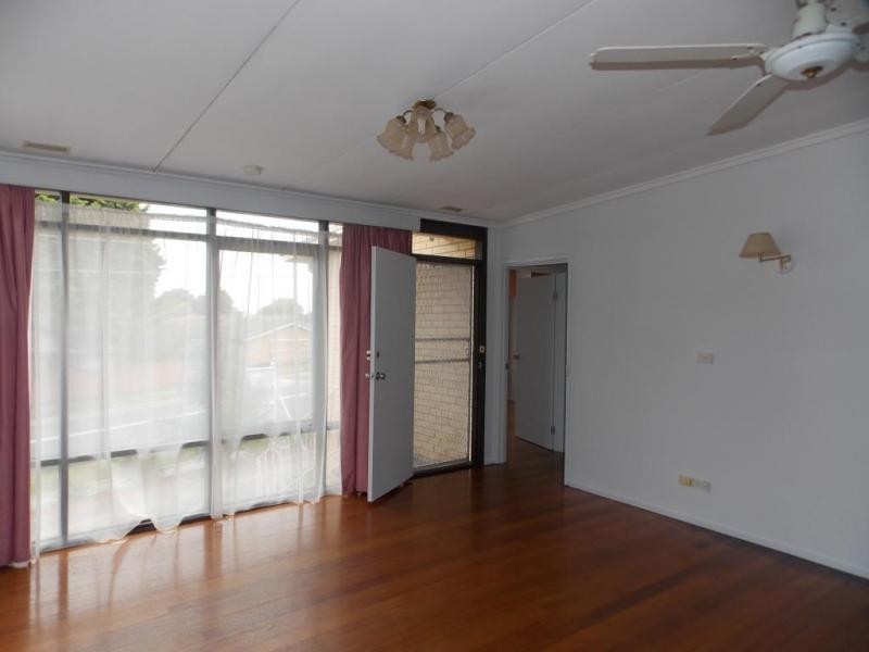 87 Lindrum Road, Frankston VIC 3199