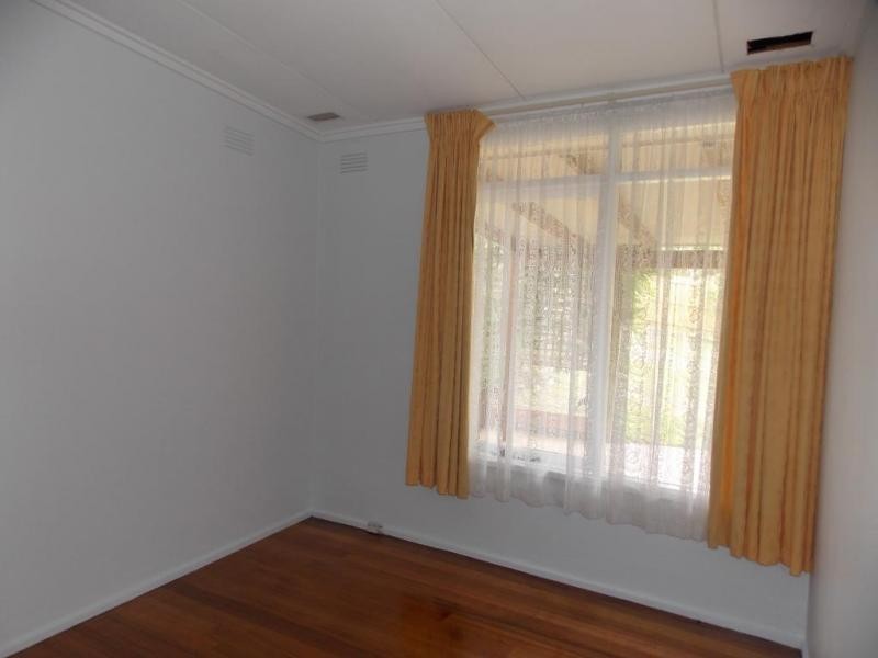 87 Lindrum Road, Frankston VIC 3199