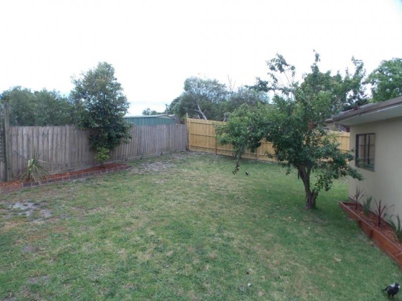 87 Lindrum Road, Frankston VIC 3199