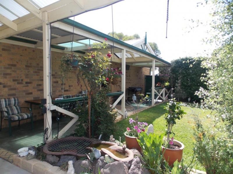 1 Stephellen Way, Cranbourne West VIC 3977