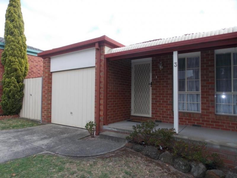 3 The Mews, Hampton Park VIC 3976