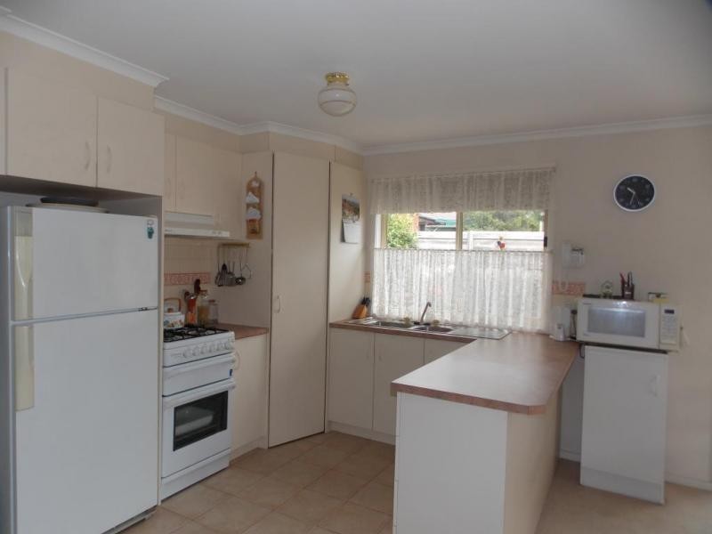 3 The Mews, Hampton Park VIC 3976