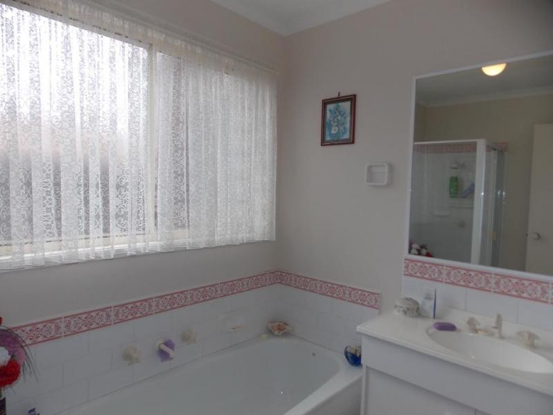 3 The Mews, Hampton Park VIC 3976