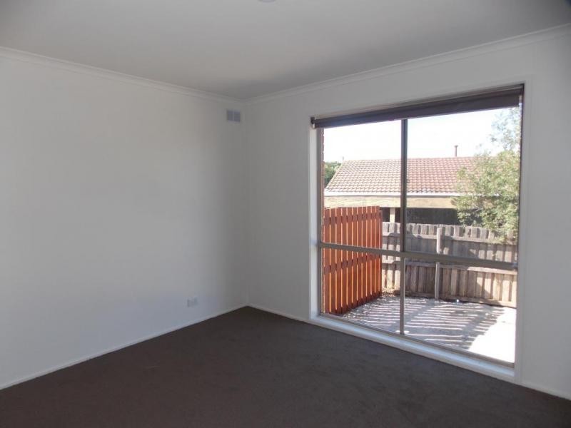 78 Greenwood Drive, Carrum Downs VIC 3201