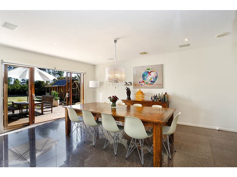 6 Mashie Terrace, Sandhurst VIC 3977