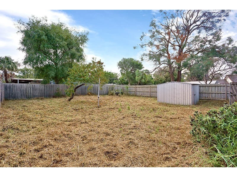 37 Airlie Grove, Seaford VIC 3198