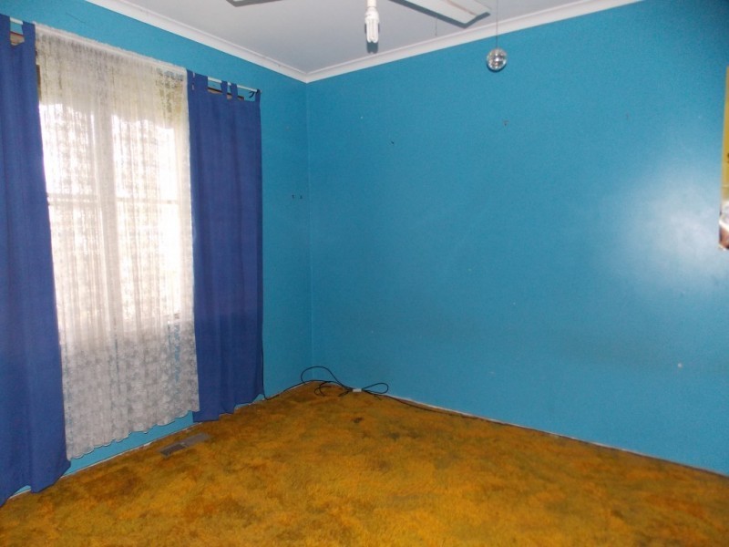 42 Brunning Crescent, Frankston North VIC 3200