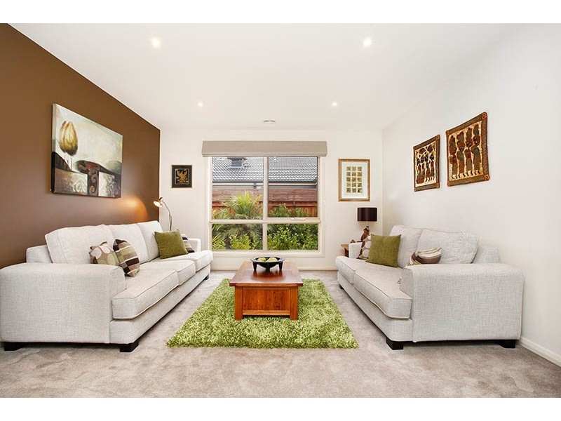 62 Sandarra Boulevard, Sandhurst VIC 3977