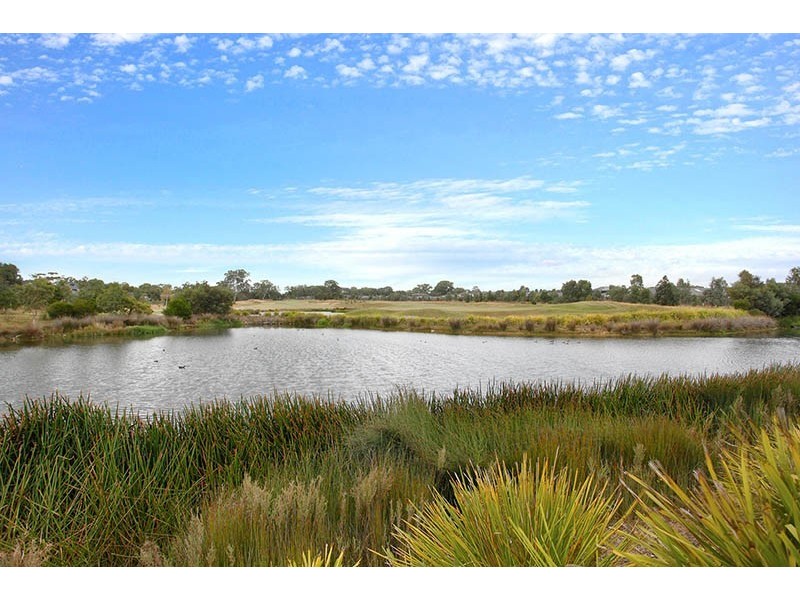 62 Sandarra Boulevard, Sandhurst VIC 3977