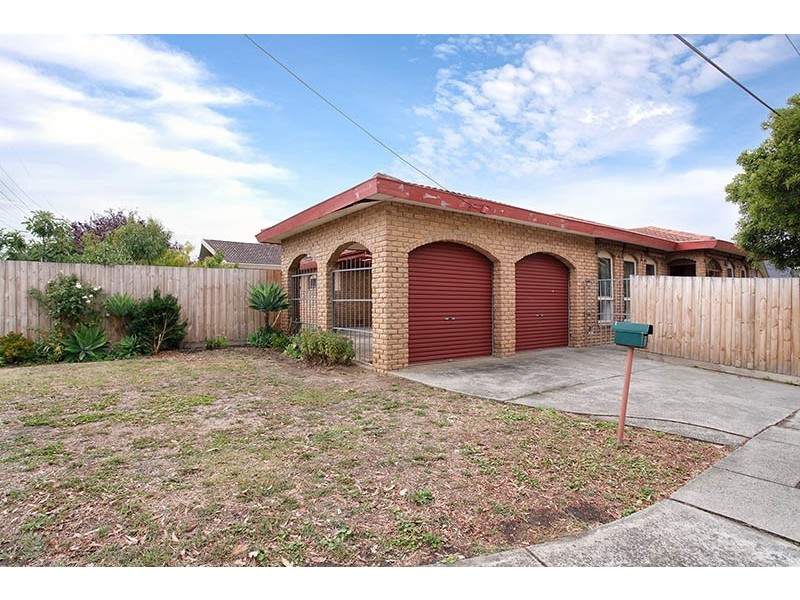 2 Panorama Drive, Forest Hill VIC 3131
