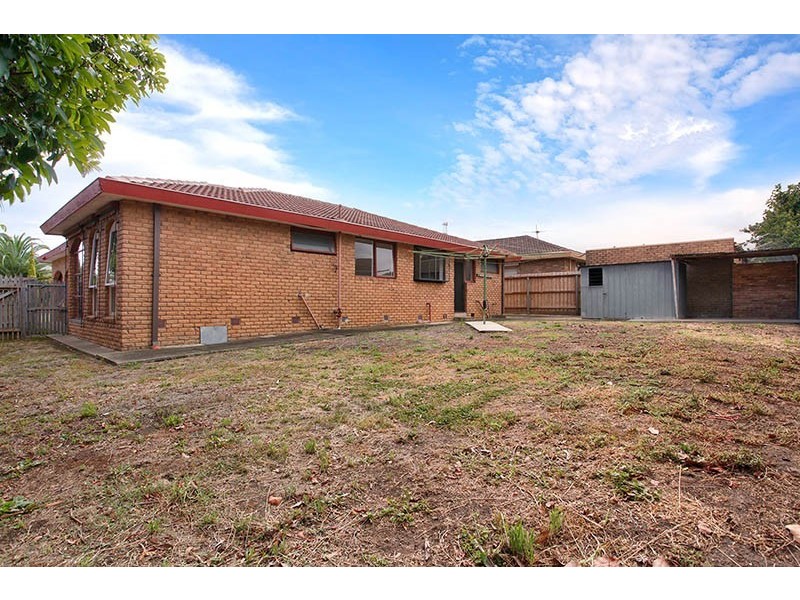 2 Panorama Drive, Forest Hill VIC 3131