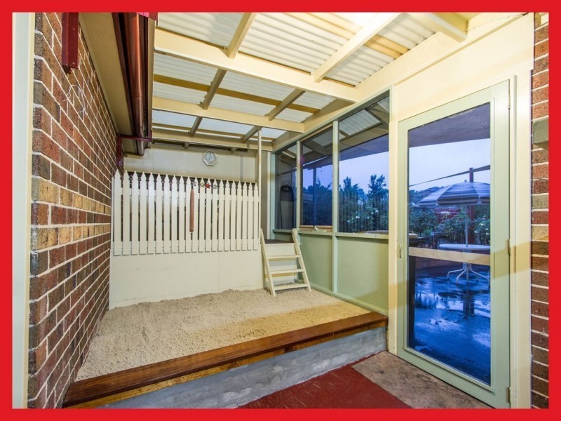 2 Huntingtower Crescent, Langwarrin VIC 3910