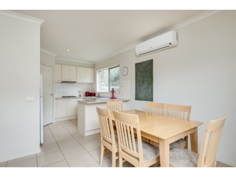 8/75 Clifton Park Drive, Carrum Downs VIC 3201