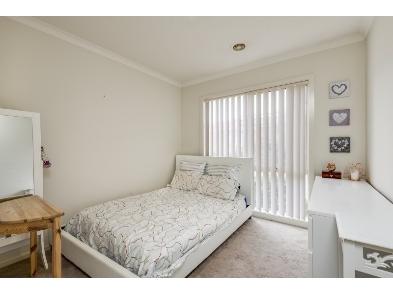 8/75 Clifton Park Drive, Carrum Downs VIC 3201