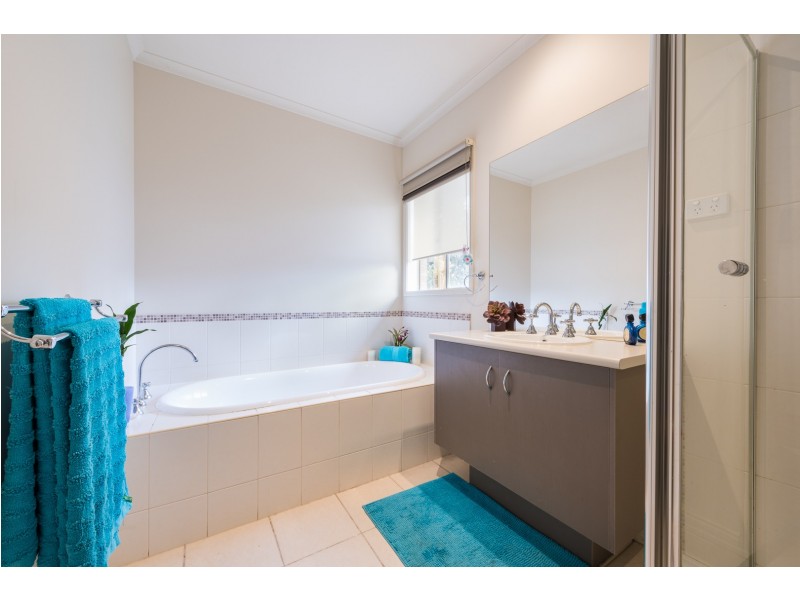 12 Torres Parade, Sandhurst VIC 3977