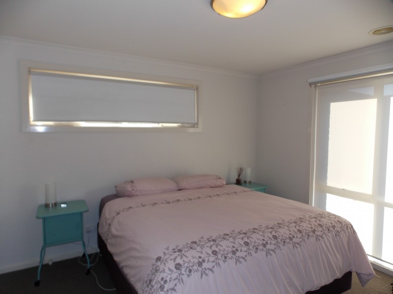 1/1 Brunnings Road, Carrum Downs VIC 3201