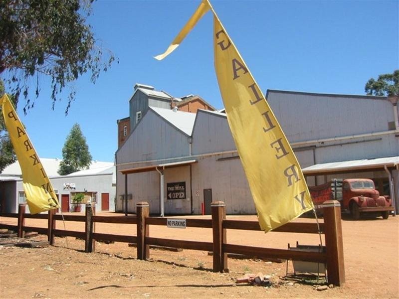 10 Henrietta Street, York WA 6302